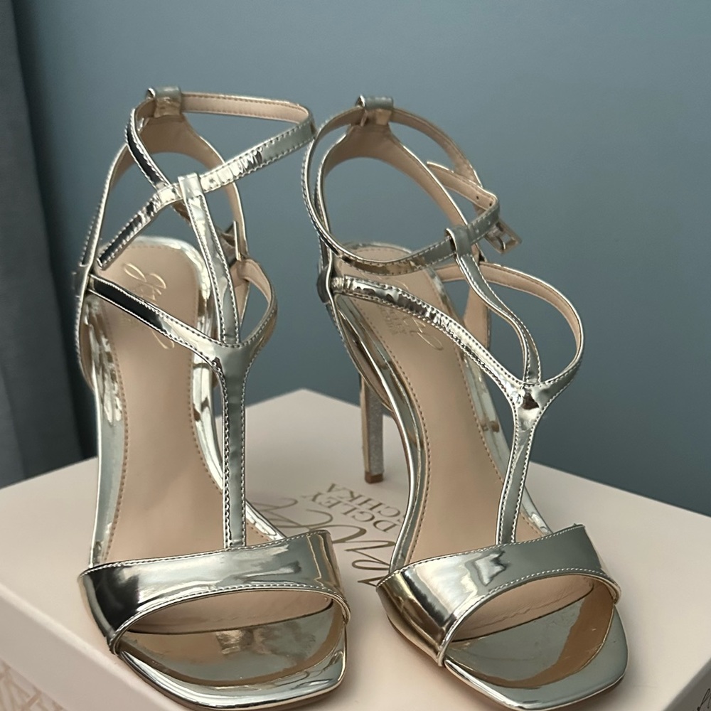 Jewel Badgley Mischka sandal heels